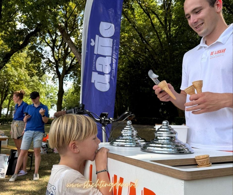 Ijs voor het kindervakantiespel!